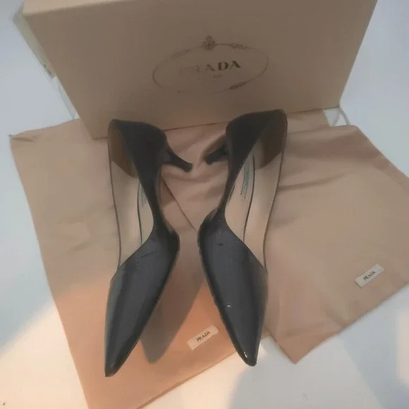 Prada Black Patent Leather Pointed Toe Kitten Heels Pumps EU 37.5 US 7.5 Italy - Picture 11 of 12